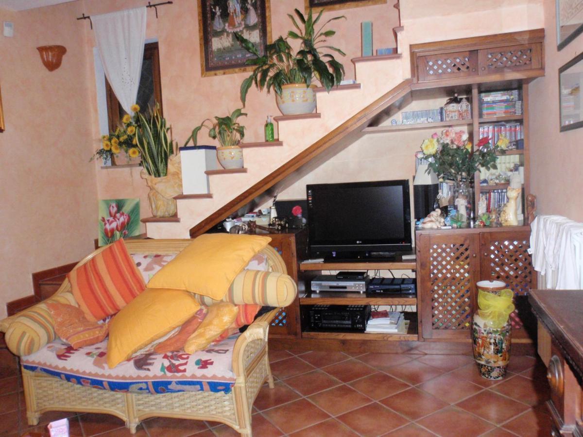 Paoline'S Suite In Villa Fiumicino Exterior photo